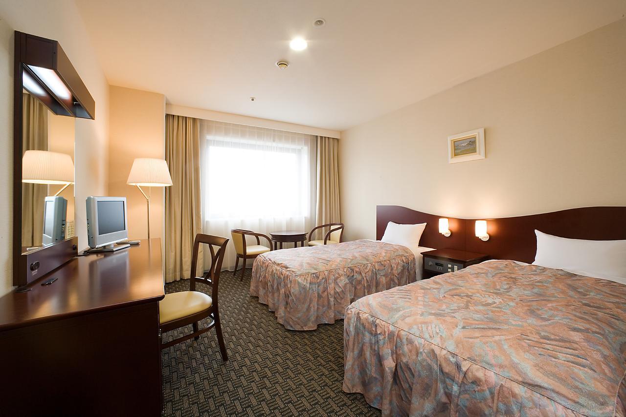 Hotel Fukushima Green Palace Екстер'єр фото