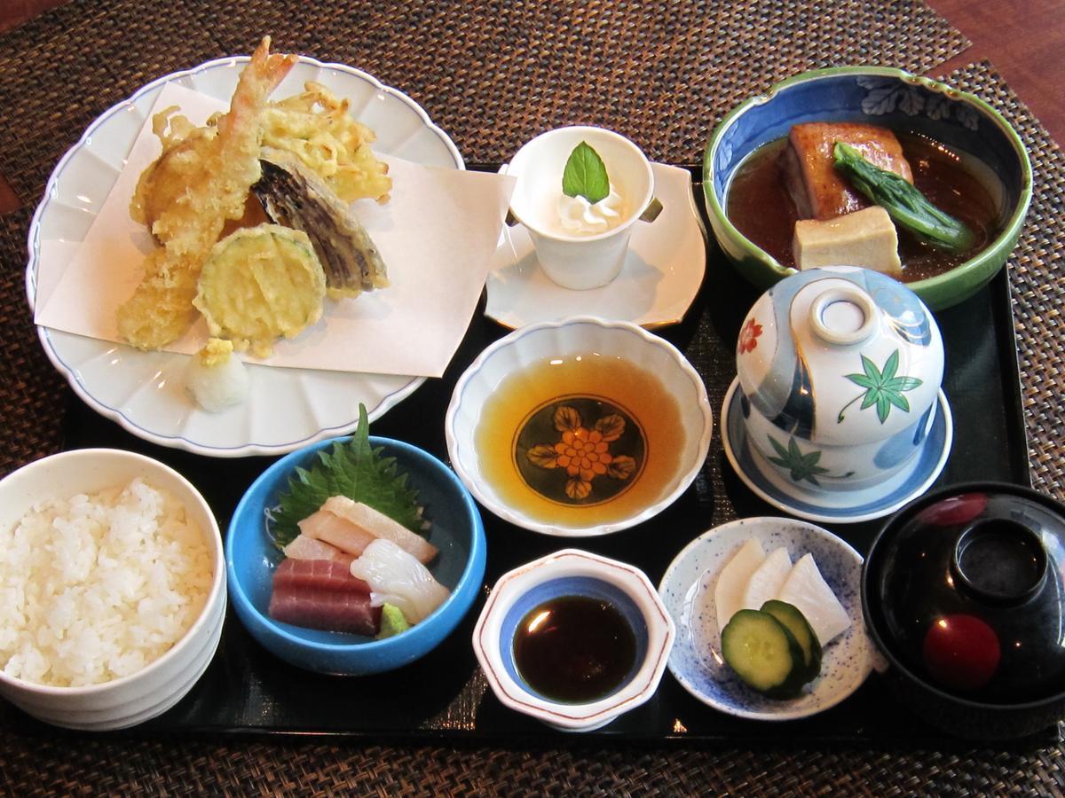 Hotel Fukushima Green Palace Екстер'єр фото
